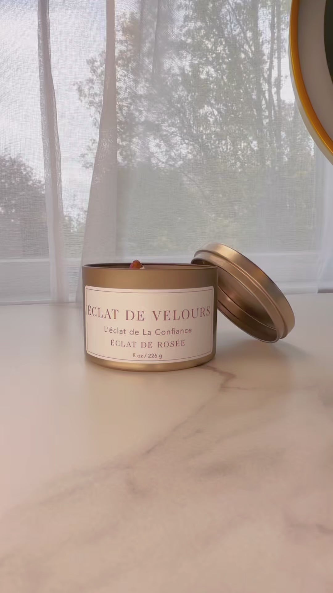 ÉCLAT DE VELOURS Body Care Collection